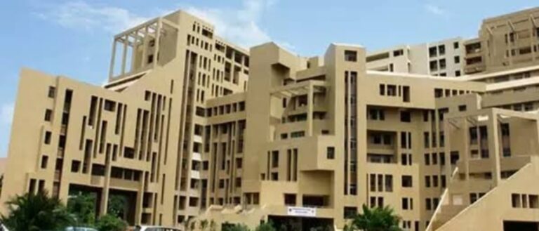 Top Architecture Colleges In Mumbai Admission Last Date April 2024   DR DY PATIL COLLEGE OF ARCHITECTURE MUMBAI 768x329 